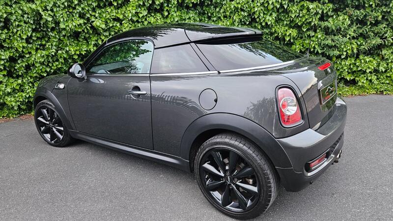 View MINI COUPE 1.6 Cooper S Coupe (Chili) 184bhp