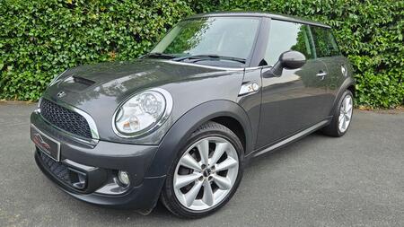 MINI HATCH 2.0 Cooper SD (Chili) 3dr